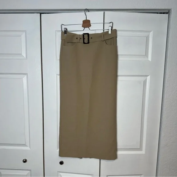 Song of Style Perdita Maxi Skirt in Latte Beige - Picture 3 of 10